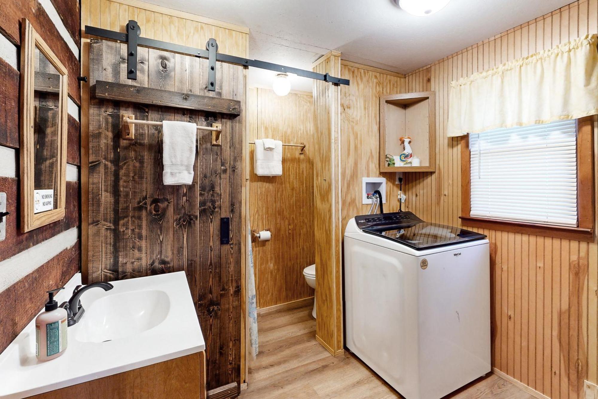 2 Bed 2 Bath Vacation Home In Whittier II Luaran gambar