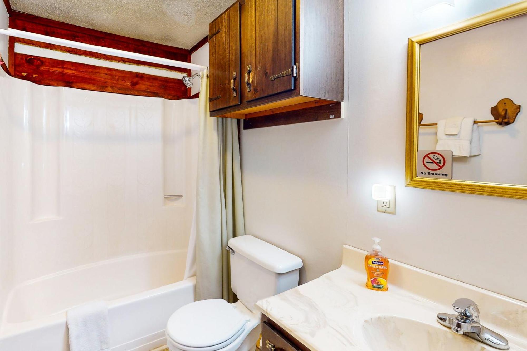 2 Bed 2 Bath Vacation Home In Whittier II Luaran gambar
